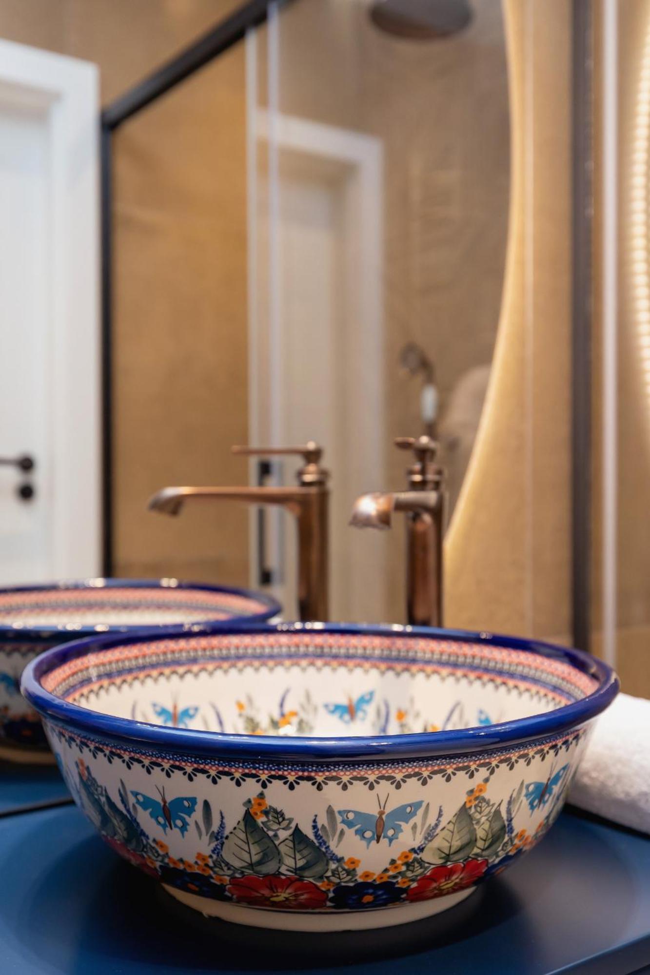 Prandoty Beautiful Apartment With Balcony Cracow By Renters Prestige クラクフ エクステリア 写真